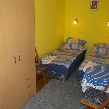 In Siofok/balaton 38208 *