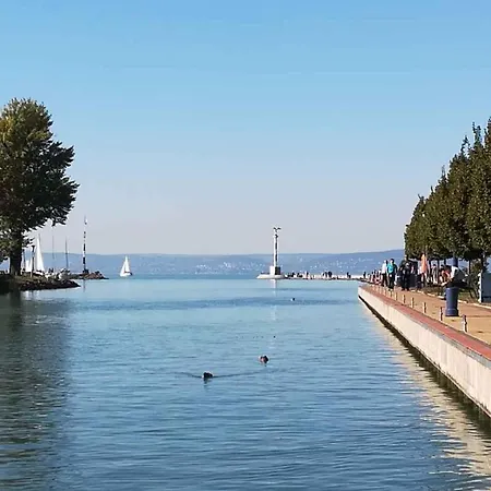 In Siofok/balaton 38208 Apartament